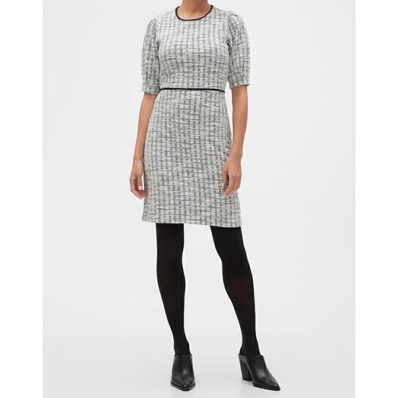 Banana Republic | Plaid Tweed Style Dress - Picture 4 of 15